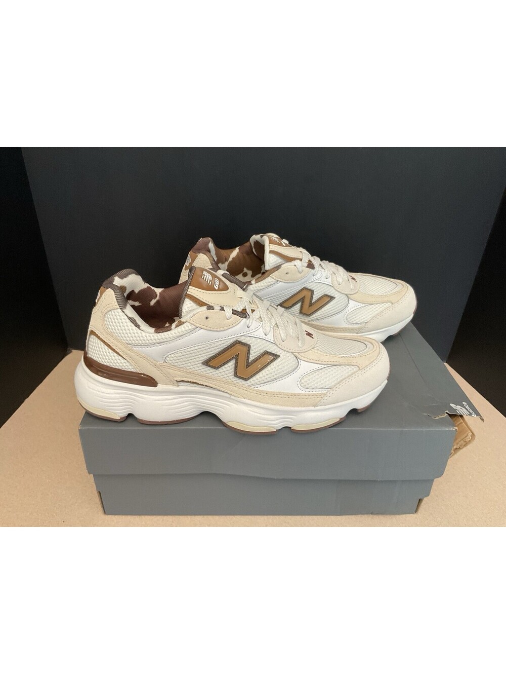 New! Women's New Balance 603 White/Brown Retro Sneakers/Shoes. Size 9B. Awesome!